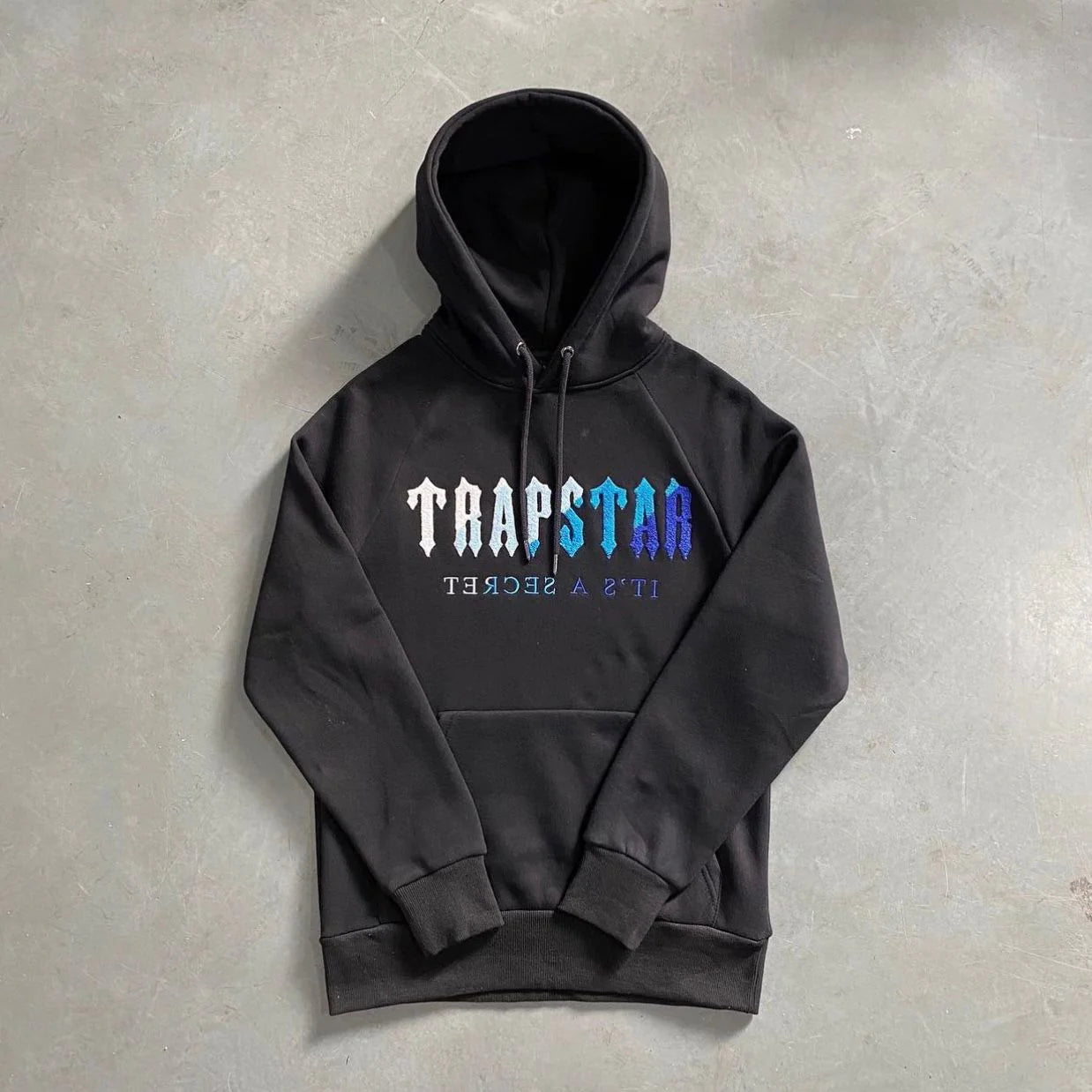 TRAPSTAR CHENILLE DECODED TRACKSUIT ICE FLAVOURS – BALATONEU