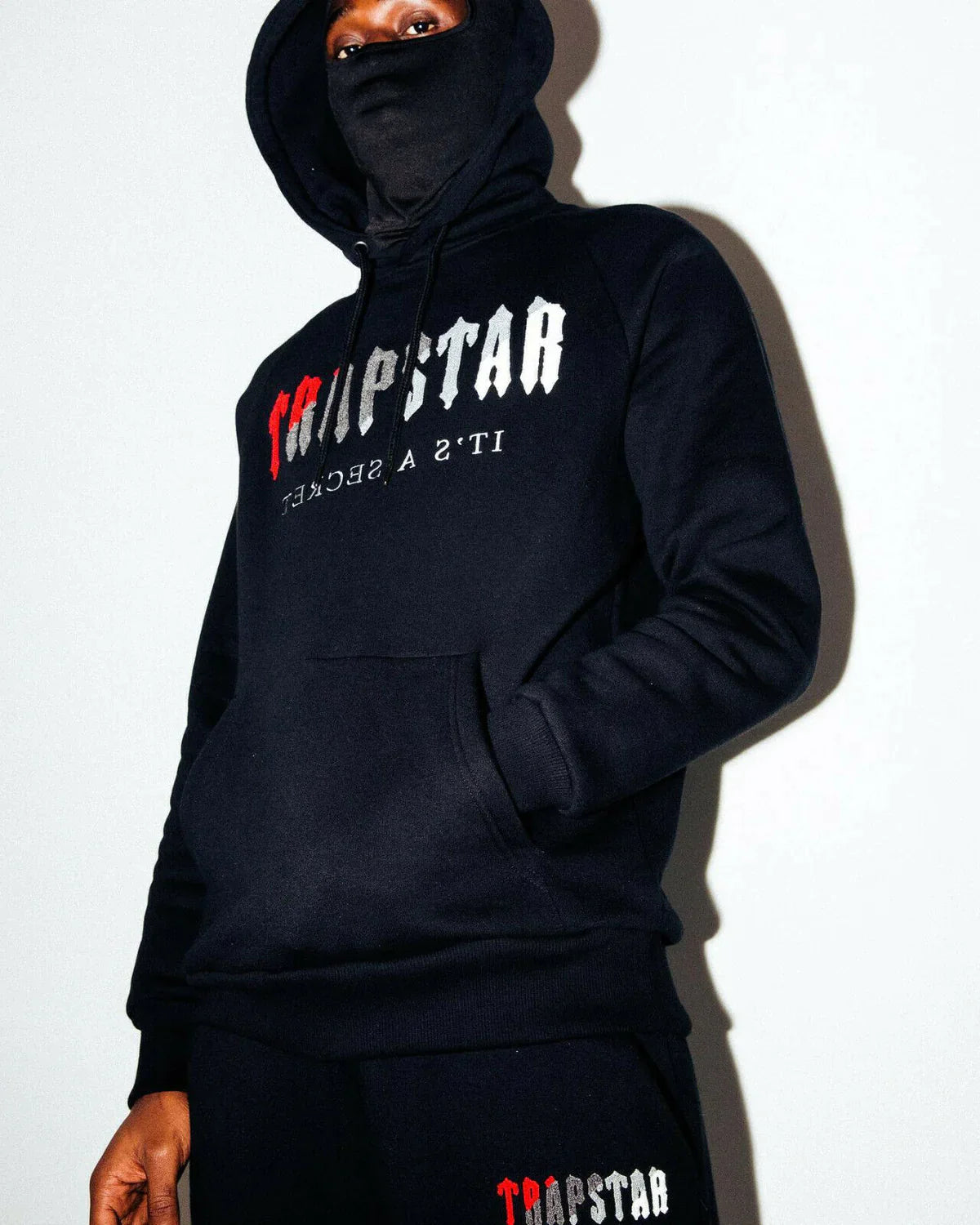 TRAPSTAR CHENILLE DECODED HOODIE TRACKSUIT- BLACK/RED