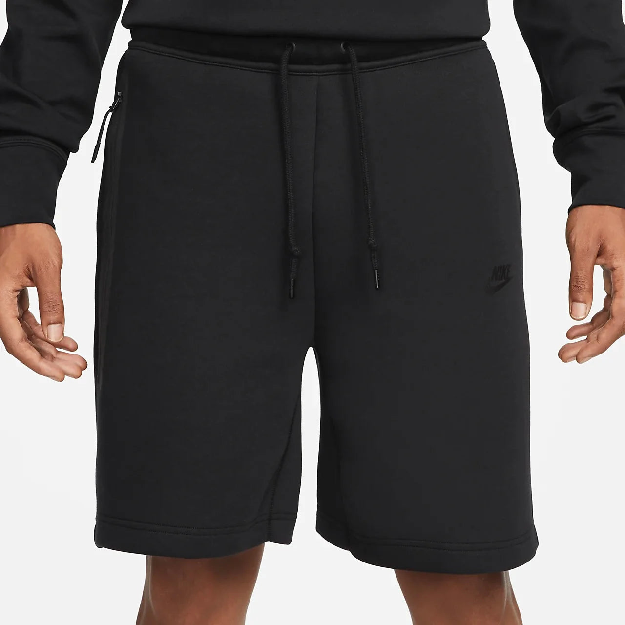 NIKE SPORTSWEAR TECH FLEECE SHORTS