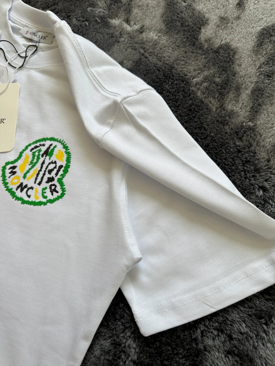 MONCLER GREEN LOGO COTTEN T SHIRT