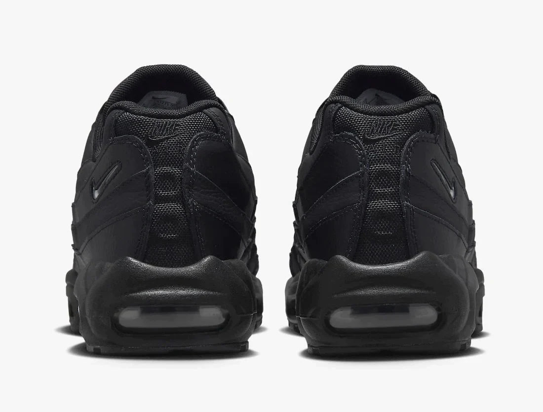 NIKE AIR MAX 95 TRIPLE BLACK