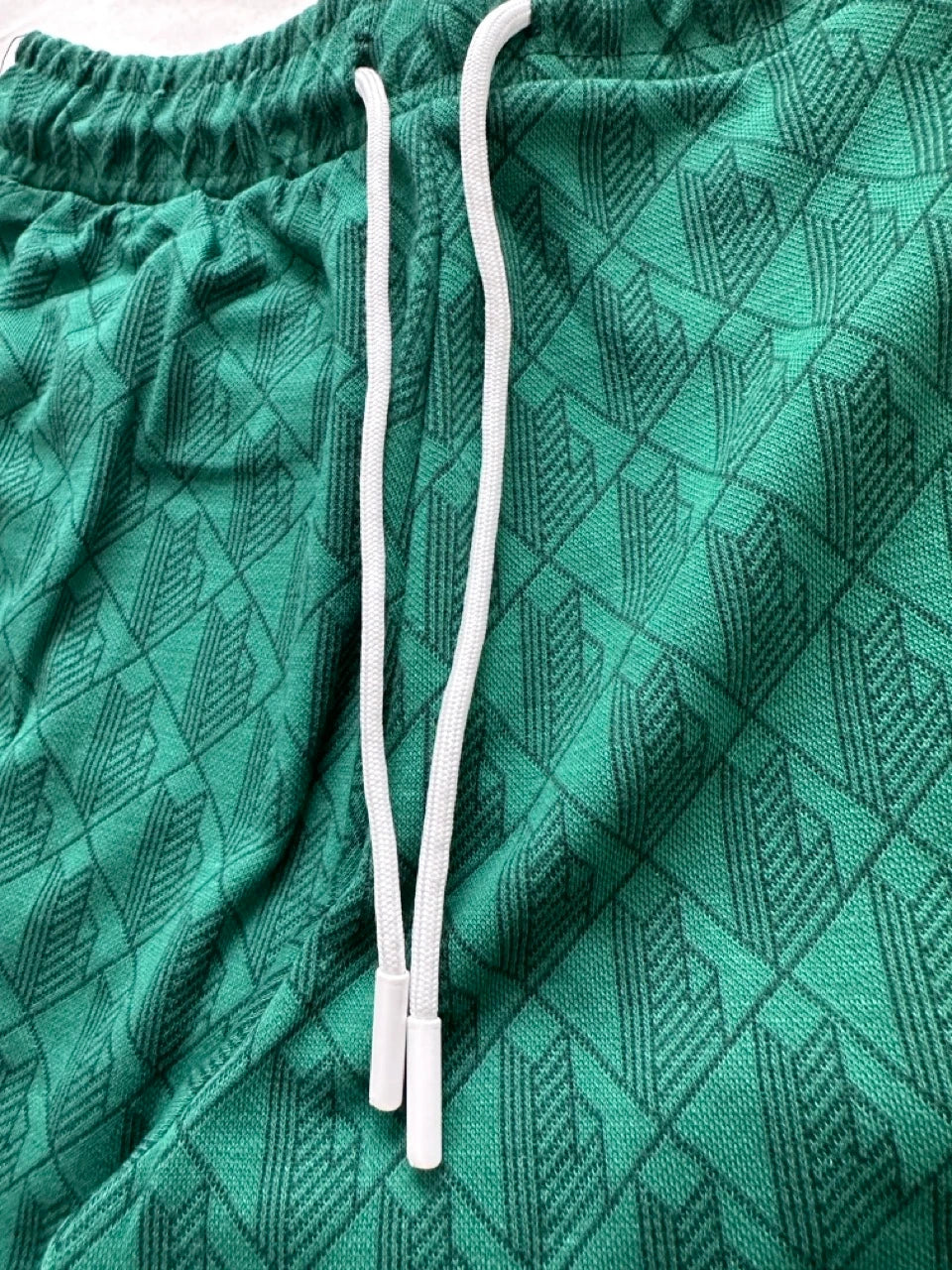 LACOSTE MONOGRAM CLASSIC SHORTS- GREEN