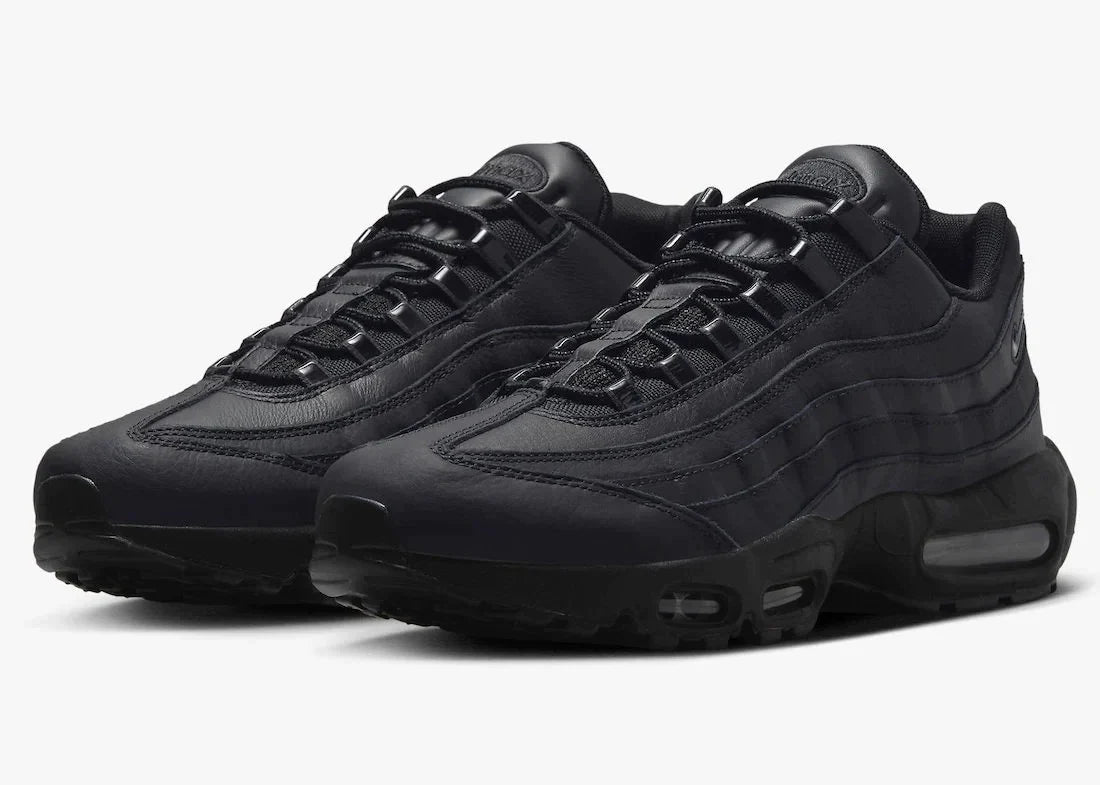 NIKE AIR MAX 95 TRIPLE BLACK