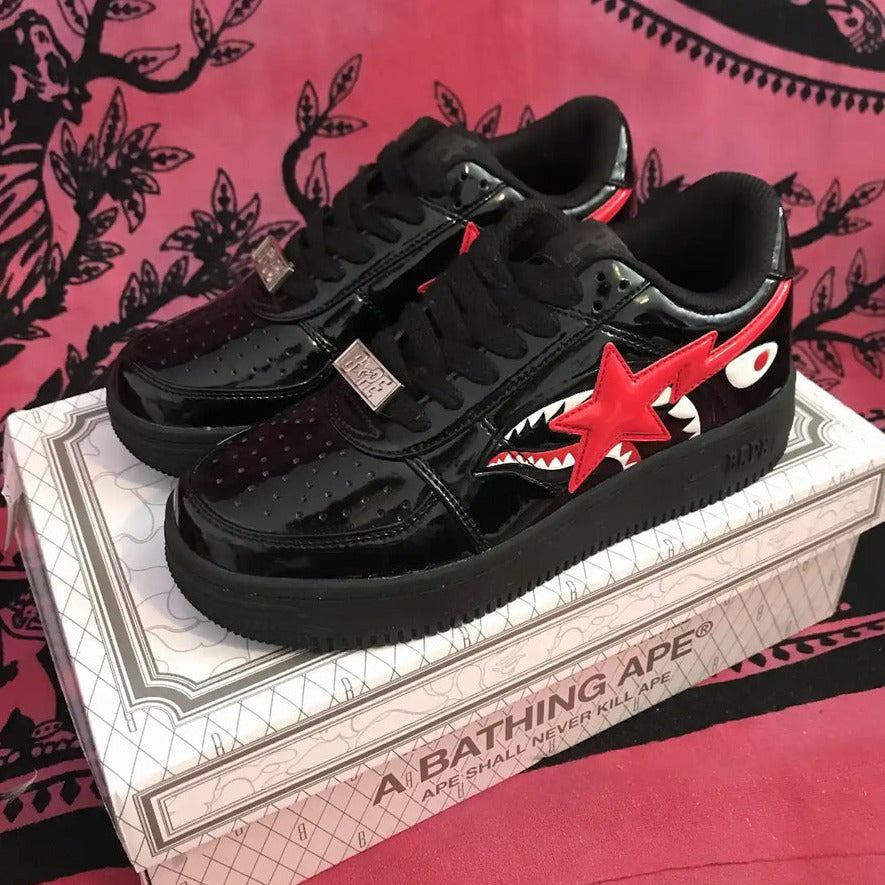 BAPESTA LOW BLACK SHARK FACE