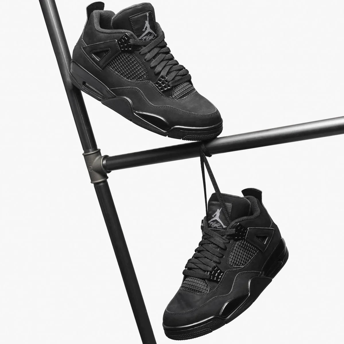 NIKE AIR JORDAN 4 RETRO BLACK CAT