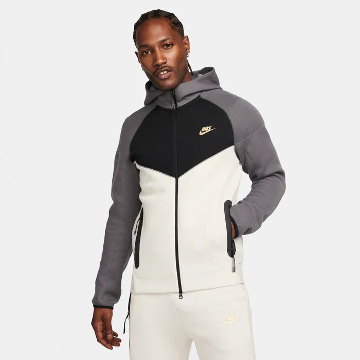 NIKE NSW TECH FLEECE WINDRUNNER TRACKSUIT - LIGHT OREOWOOD BROWN