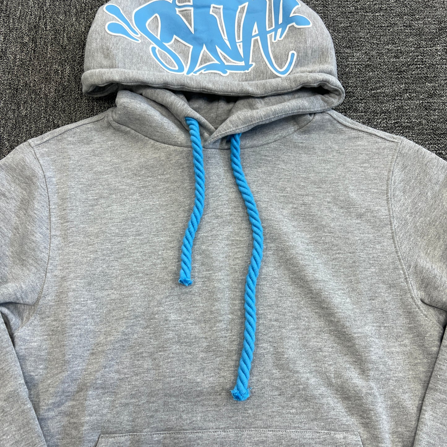 SYNAWORLD “SYNA LOGO” TRACKSUIT – GREY / BLUE