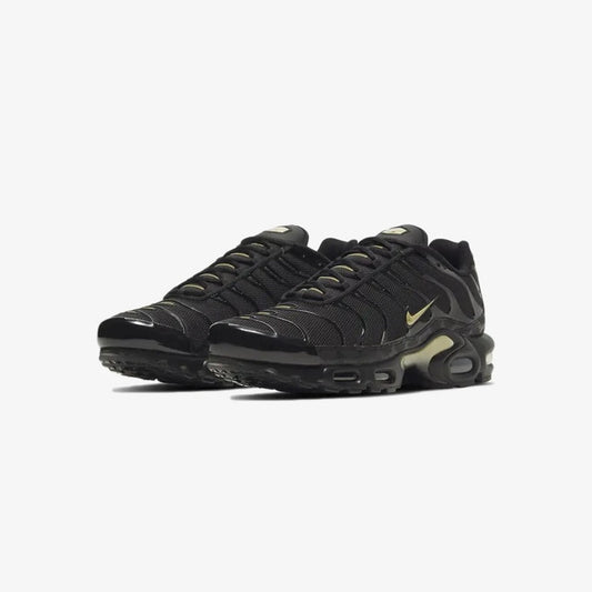 Air Max Plus TN "fekete/arany"