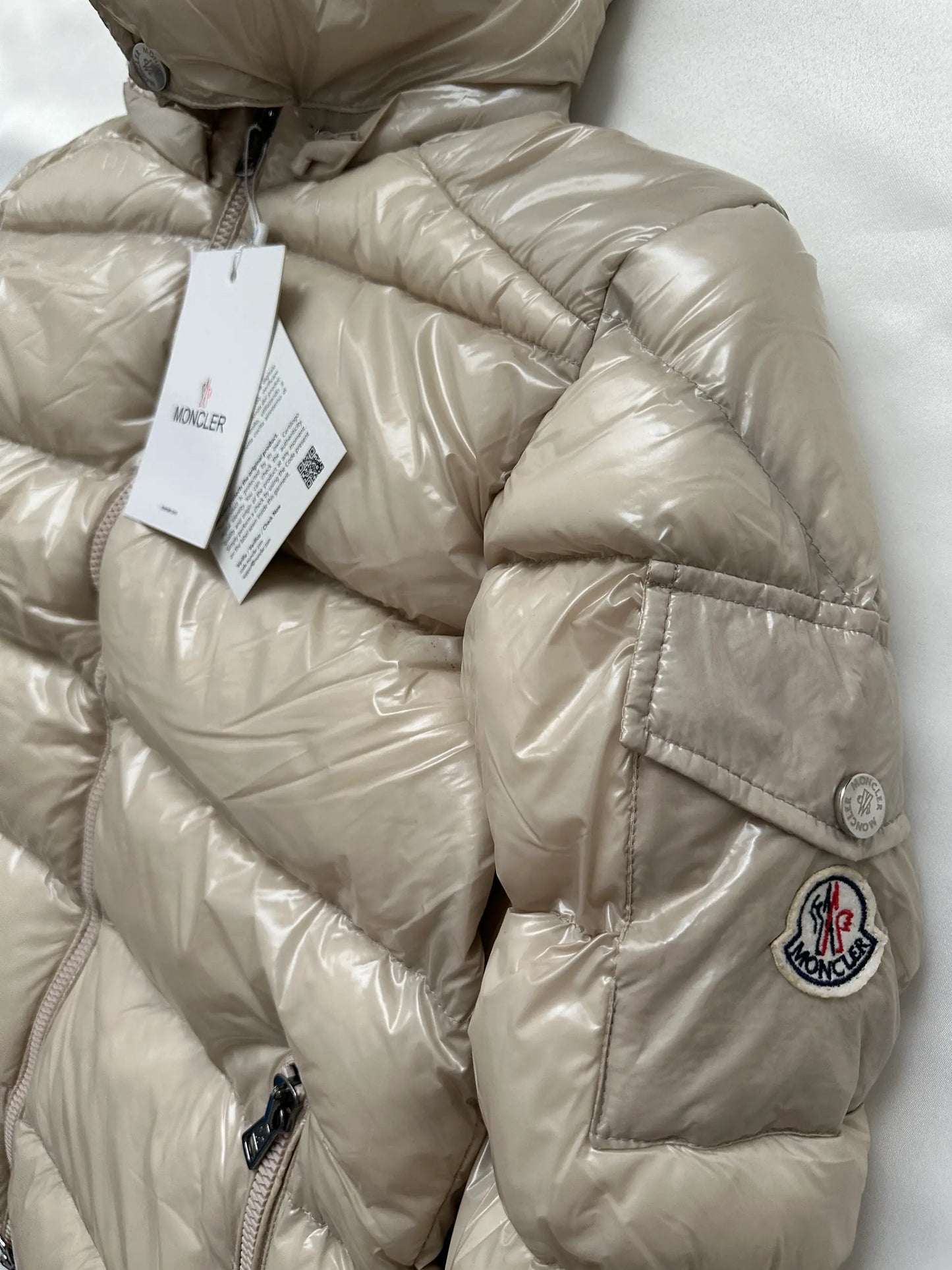 MONCLER MAYA HOODED SHINY COAT - CREAM