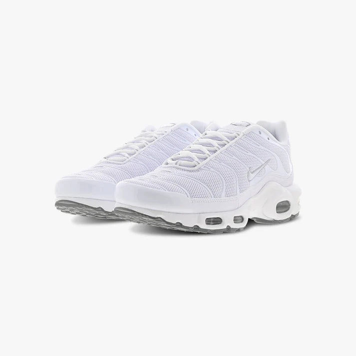 AIR MAX PLUS TN "TRIPLE WHITE"